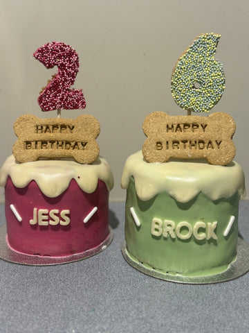 Medium Drip Cake 5”