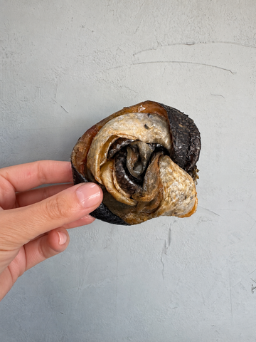 Salmon Scroll